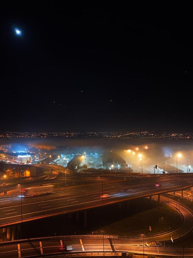 Studio Estadio Do Dragao Apartment Porto Bagian luar foto